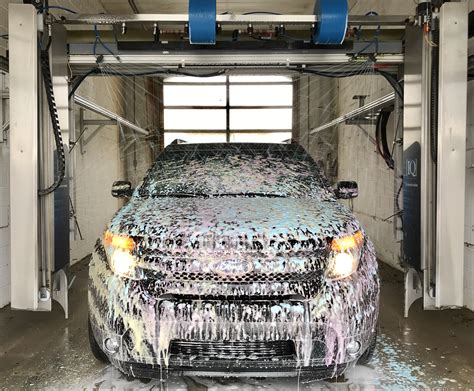 car wash with carpet shampooer near me